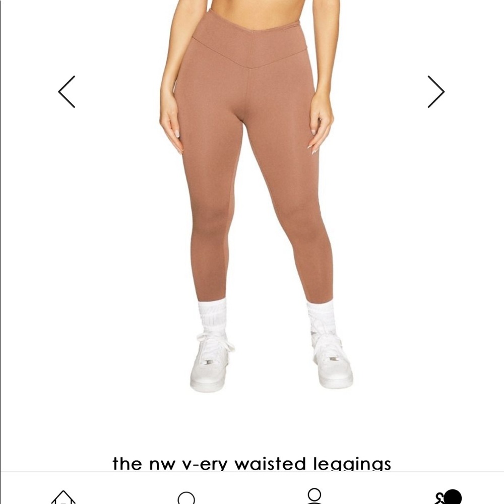 Naked wardrobe tan/sand leggings size small